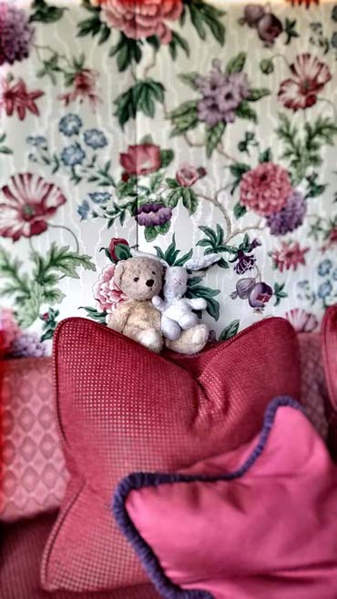 Ein ungleiches Paar - Foster mit seinem Freund Hobbl (von Benjamin Erhardt) Ein ungleiches Paar - Foster mit seinem Freund Hobbl (von Benjamin Erhardt)